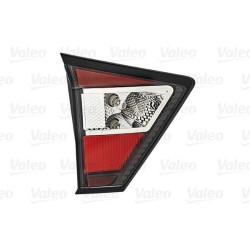 FEU ARG COFFRE FORD KUGA SPORT 08/1