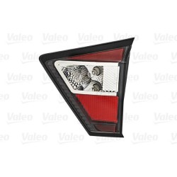 FEU ARD COFFRE FORD KUGA SPORT 08/1